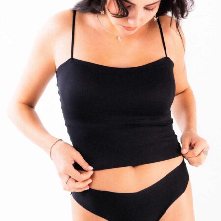 Petalane Top-Modell Elva in schwarz